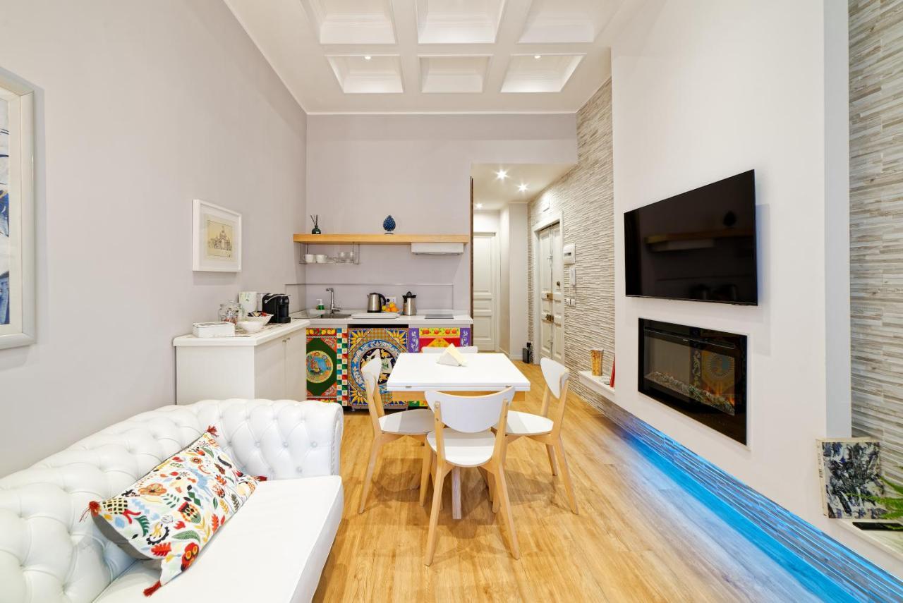 La Porta Di Mezzo Apartamento Catânia Exterior foto